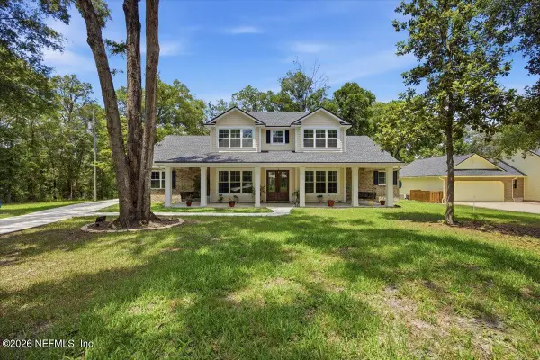 1239 Lake Asbury Drive, Green Cove Springs, FL 32043