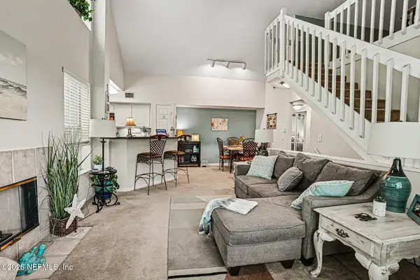 13703 Richmond Park N Drive #1908, Jacksonville, FL 32224