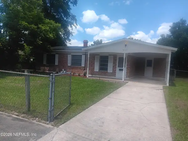 7405 Deepwood Drive, Jacksonville, FL 32244