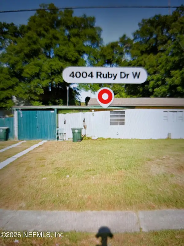 4004 Ruby W Drive, Jacksonville, FL 32246