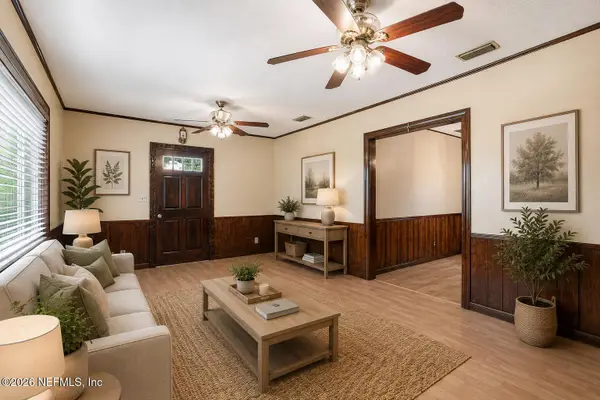 1546 River Hills W Circle, Jacksonville, FL 32211