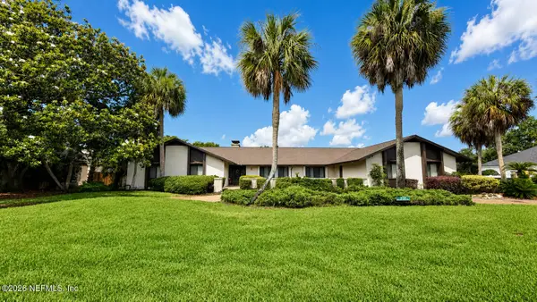 8166 Hunters Grove Road, Jacksonville, FL 32256