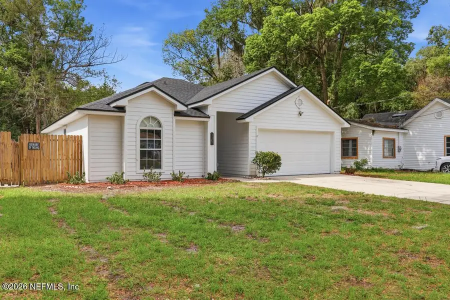 809 Bay Street, Green Cove Springs, FL 32043 - #2