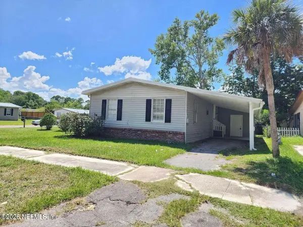 5827 Augo Lane, Jacksonville, FL 32244