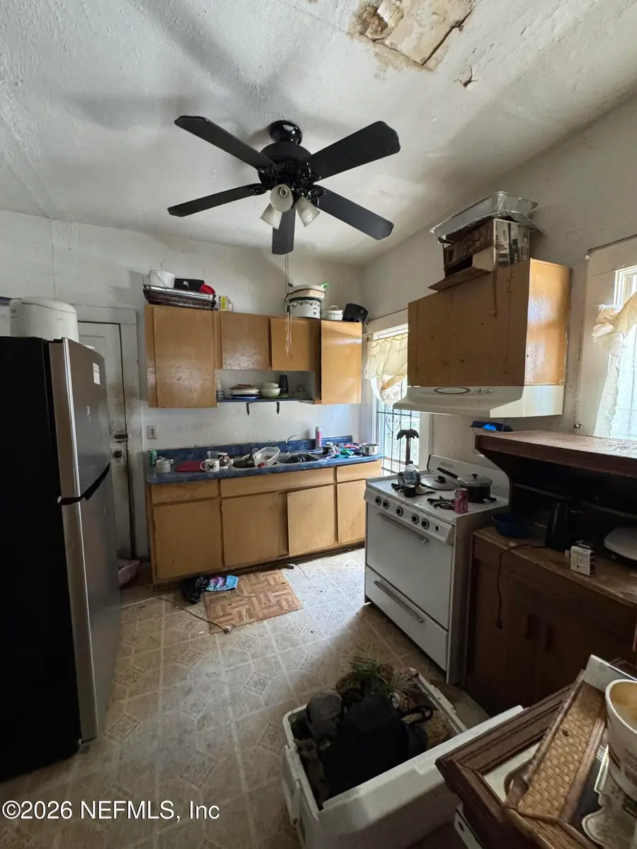 337 W 26th Street, Jacksonville, FL 32206 - #3