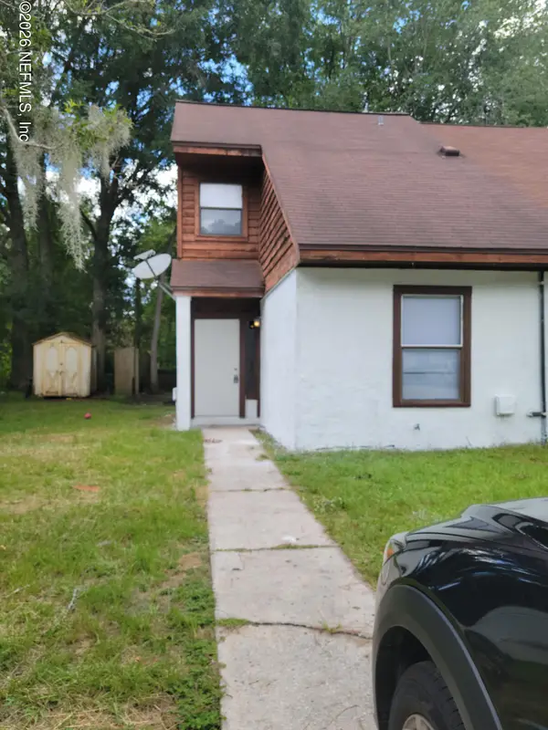7635 Jana S Lane, Jacksonville, FL 32210