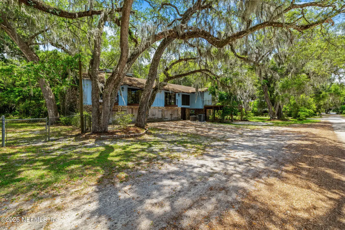 24900 NE 147 Place, Salt Springs, FL 32134 - #1