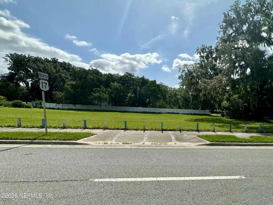 000 S Summit Street, Crescent City, FL 32112 - #3