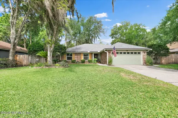 10464 Osprey Nest W Drive, Jacksonville, FL 32257