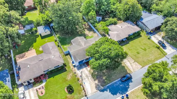 2351 Caladium Road, Jacksonville, FL 32211