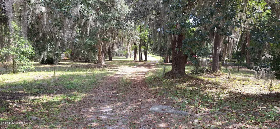 1900 E Holly Oaks Lake E Road, Jacksonville, FL 32225 - #2