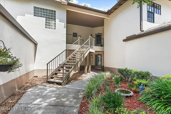 10150 Belle Rive Boulevard #204, Jacksonville, FL 32256