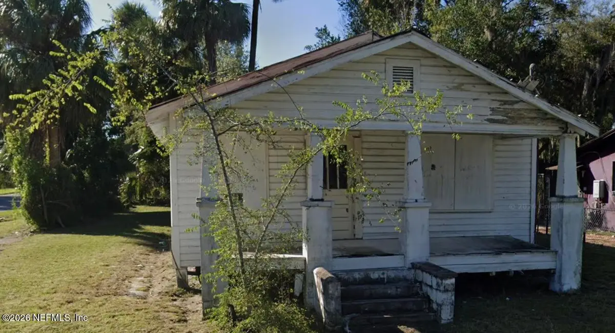 500 N 9th Street, Palatka, FL 32177 - #1