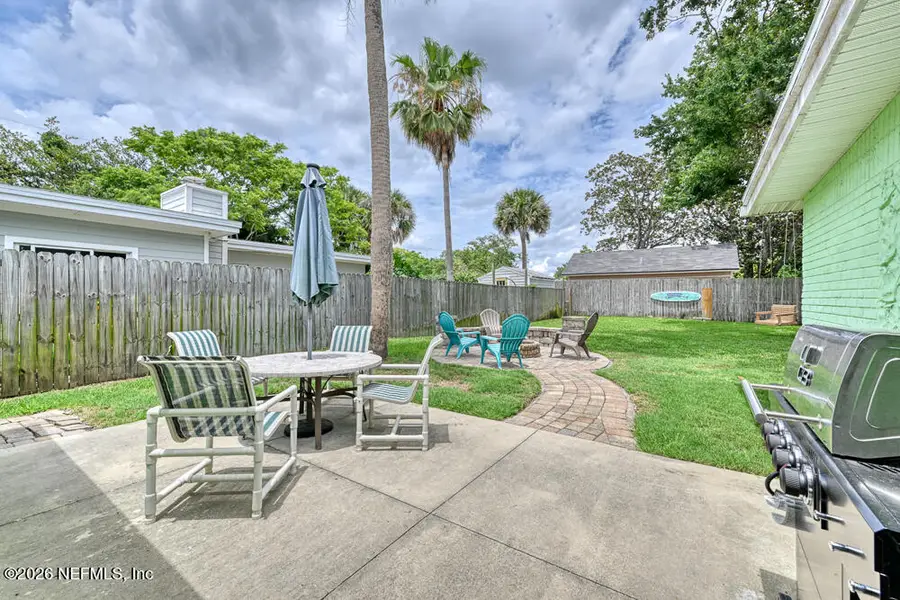 827 4th N Avenue, Jacksonville Beach, FL 32250 - #3