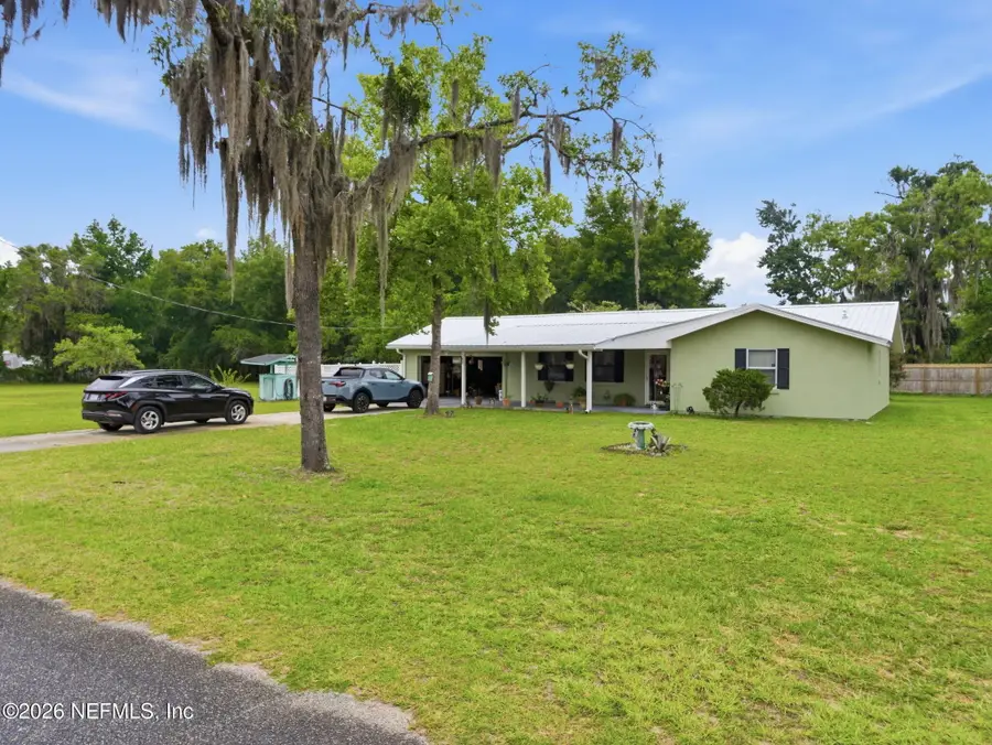 334 7th Way, Interlachen, FL 32148 - #2