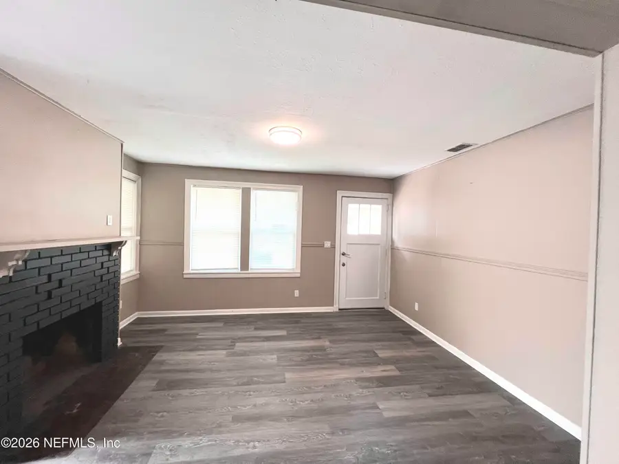 632 Ivy Street, Jacksonville, FL 32206 - #3