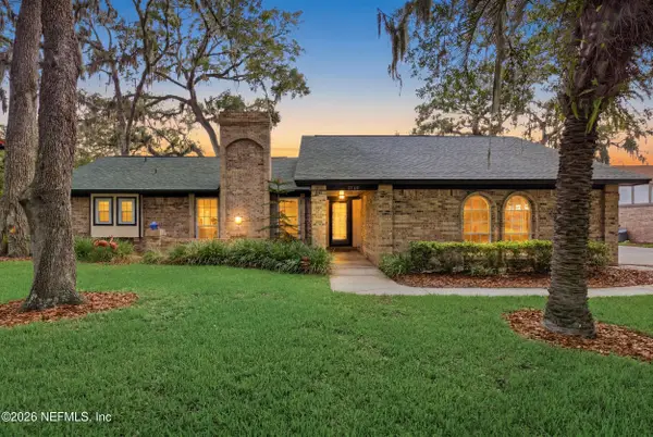 3510 Hidden Lake E Drive, Jacksonville, FL 32216