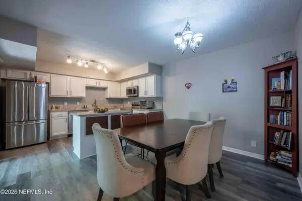 10458 Big Tree E Circle, Jacksonville, FL 32257