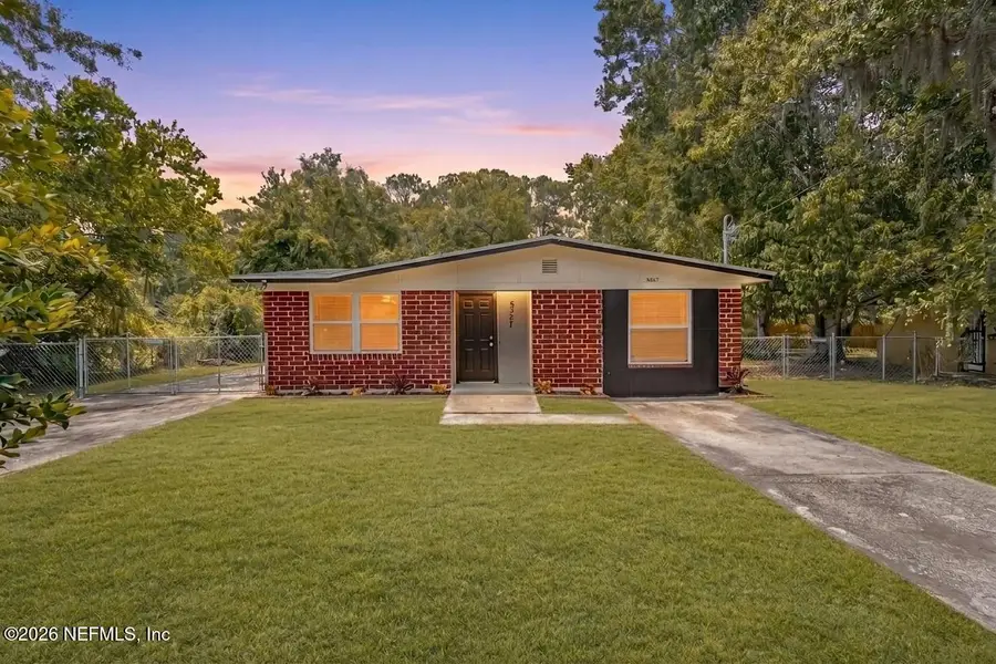 5327 Arrowsmith Road, Jacksonville, FL 32208 - #2