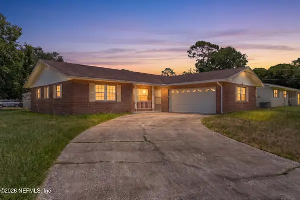 8391 Fury Drive, Jacksonville, FL 32244