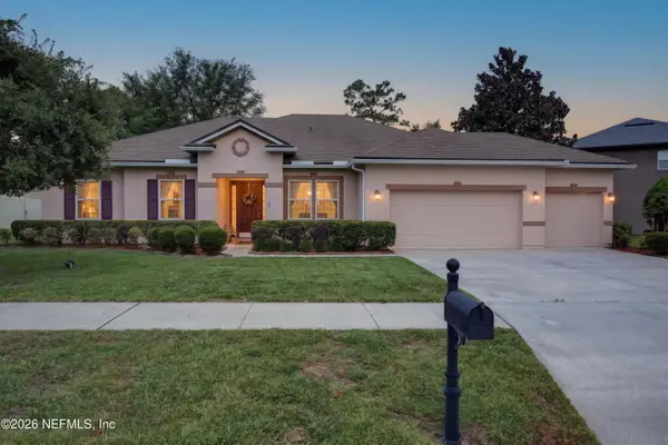 3195 Treeside Lane, Green Cove Springs, FL 32043