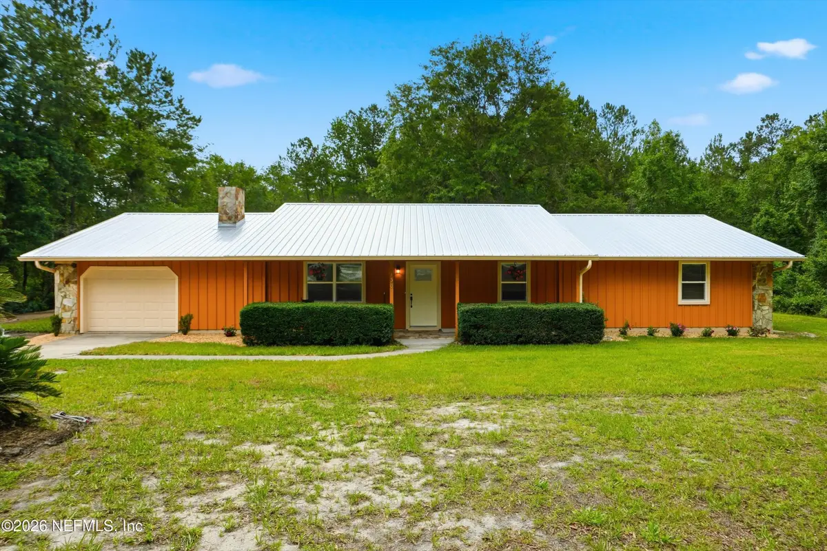 130 Wippletree Court, Palatka, FL 32177 - #1