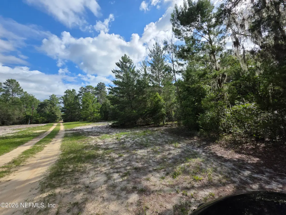 100 Quail Acre Road, Pomona Park, FL 32181 - #1