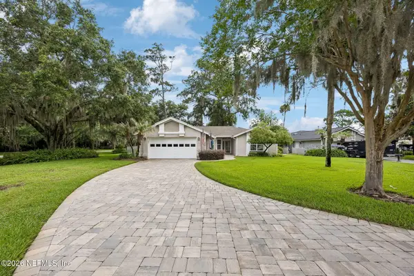 100 Vedra Landing Court, Ponte Vedra Beach, FL 32082