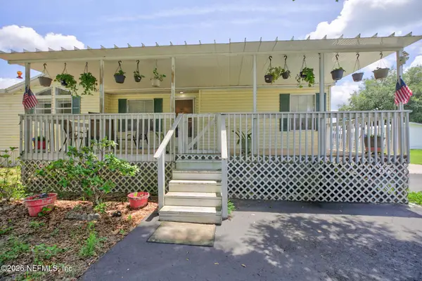 102 Alder Lane, Satsuma, FL 32189