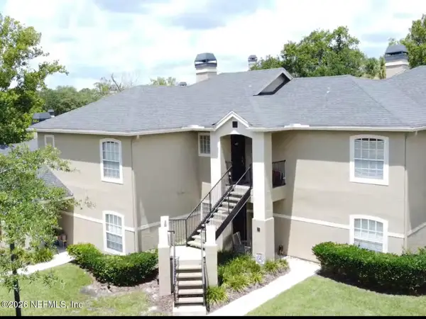 1701 The Greens Way #1321, Jacksonville Beach, FL 32250
