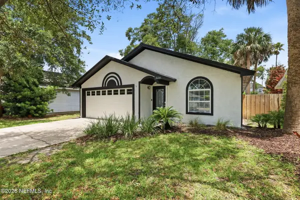 1139 Ruth Avenue, Jacksonville Beach, FL 32250
