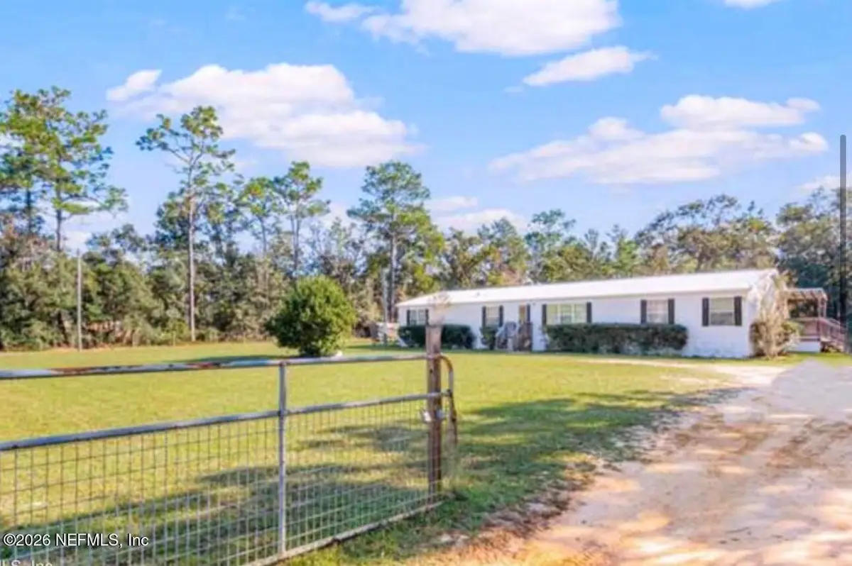 116 Earl Avenue, Palatka, FL 32177 - #1