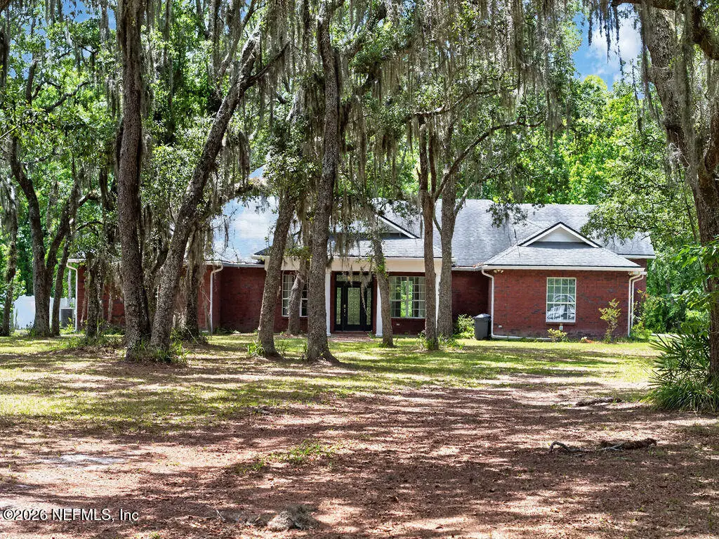 241 Pioneer Trail, Green Cove Springs, FL 32043 - #1