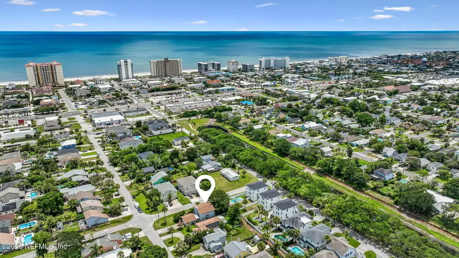 604 11th S Avenue, Jacksonville Beach, FL 32250 - #2