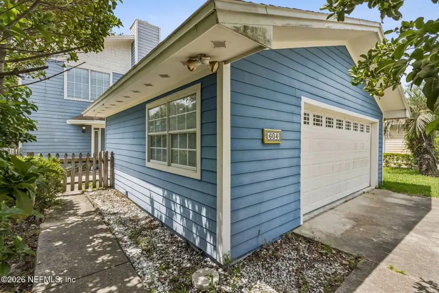 604 11th S Avenue, Jacksonville Beach, FL 32250 - #3