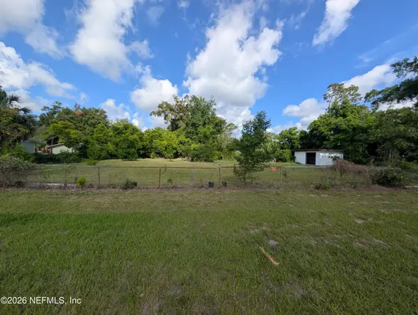 11668 Charlie Road, Jacksonville, FL 32218
