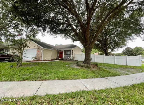 1248 Brookwood Bluff E Road, Jacksonville, FL 32225
