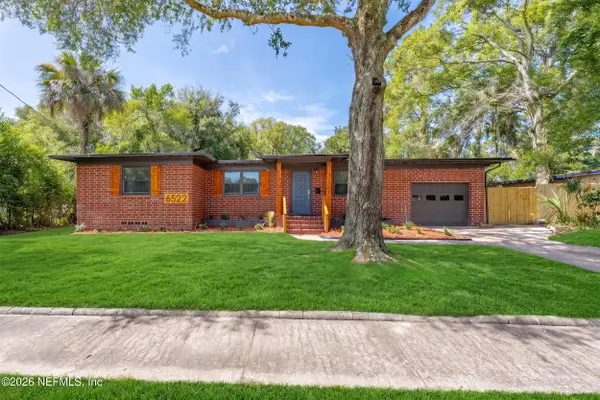 6522 Barkwood Drive, Jacksonville, FL 32277