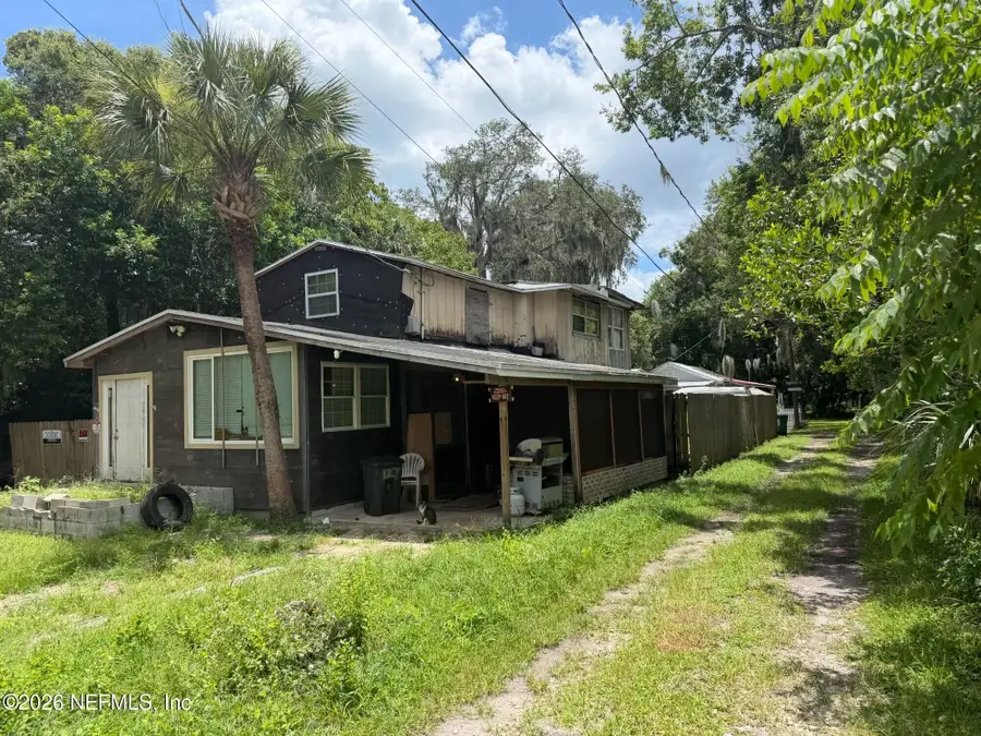 127 12th Street, Holly Hill, FL 32117 - #2