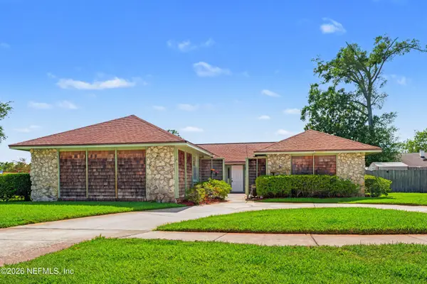 3866 Luth E Drive, Jacksonville, FL 32250
