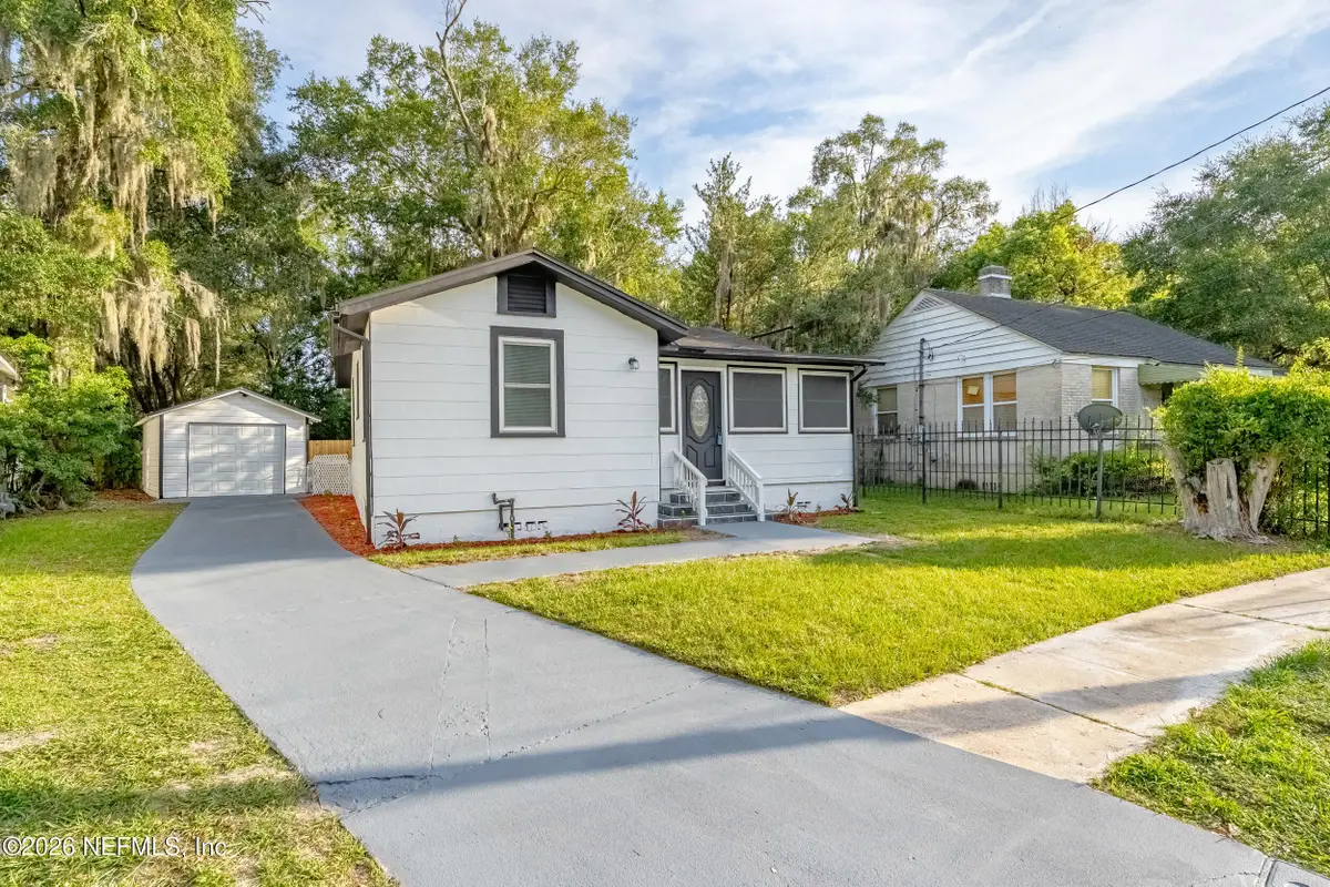 104 W 54th Street, Jacksonville, FL 32208 - #1
