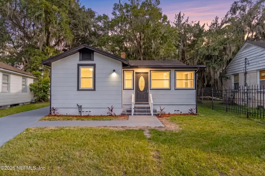 104 W 54th Street, Jacksonville, FL 32208 - #3