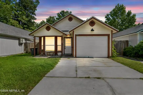 5065 Knightsbridge N Circle, Jacksonville, FL 32244