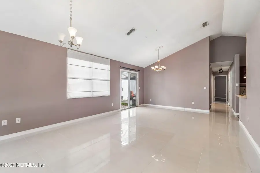 5065 Knightsbridge N Circle, Jacksonville, FL 32244 - #3