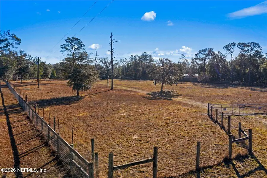 5551 NE 106 Court, Bronson, FL 32621 - #3
