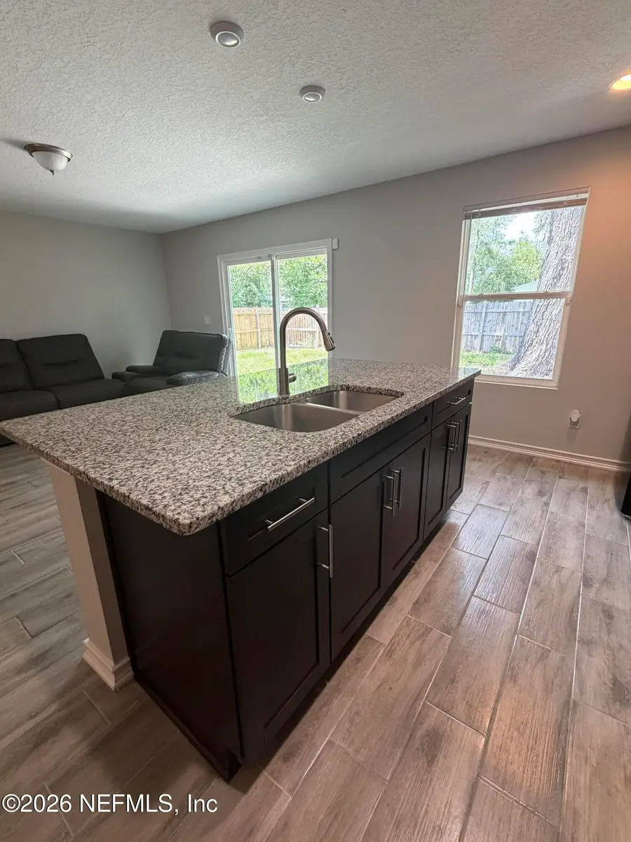 11126 Pine Street, Jacksonville, FL 32218 - #3