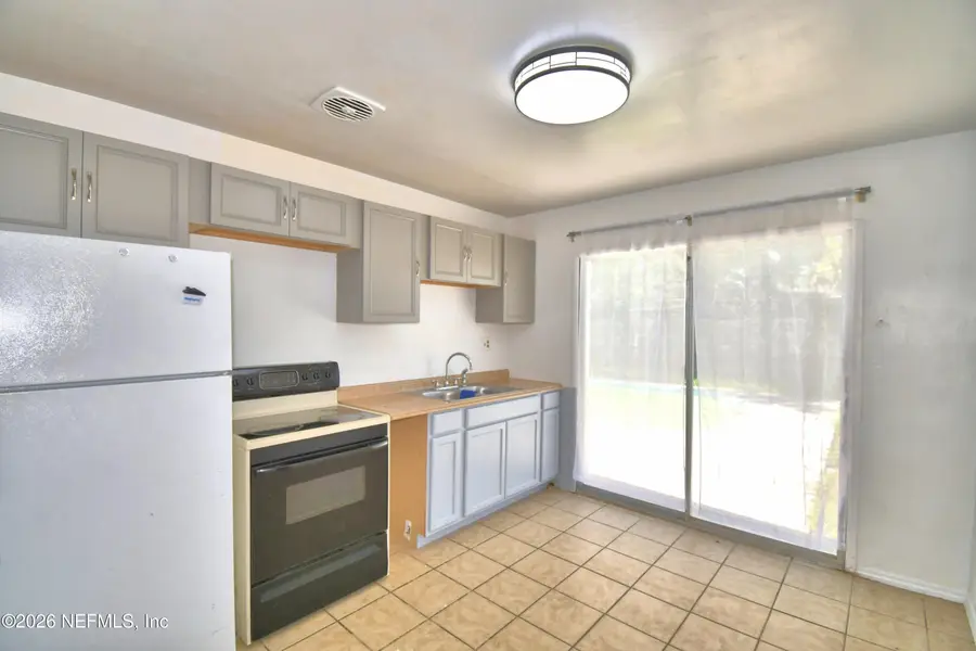1306 Bryn Mawr Avenue, Lake Wales, FL 33898 - #3