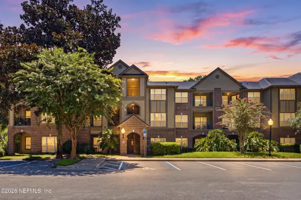 7800 Point Meadows Drive #1514, Jacksonville, FL 32256