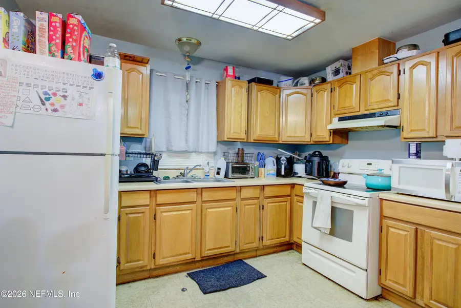 2208 SE 30th Street, Gainesville, FL 32641 - #2