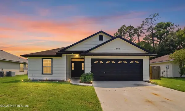 2498 Bentwater W Drive, Jacksonville, FL 32246
